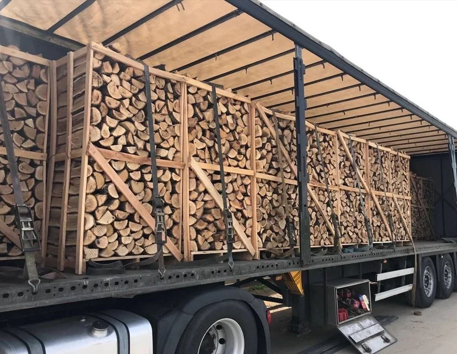Laubholz · LKW-Teilladung ab 24 RM — Paletten im Transport · Beispiel