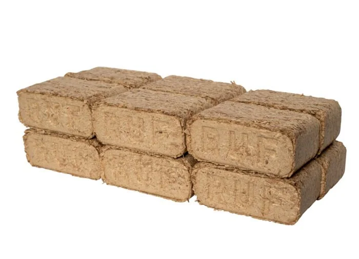 RUF Buchenbriketts · 10 kg — RUF-Buchenbriketts · Form